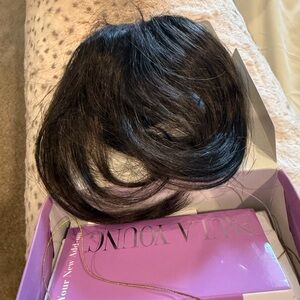 PAULA YOUNG Women's Wig - Pink Box Presentation